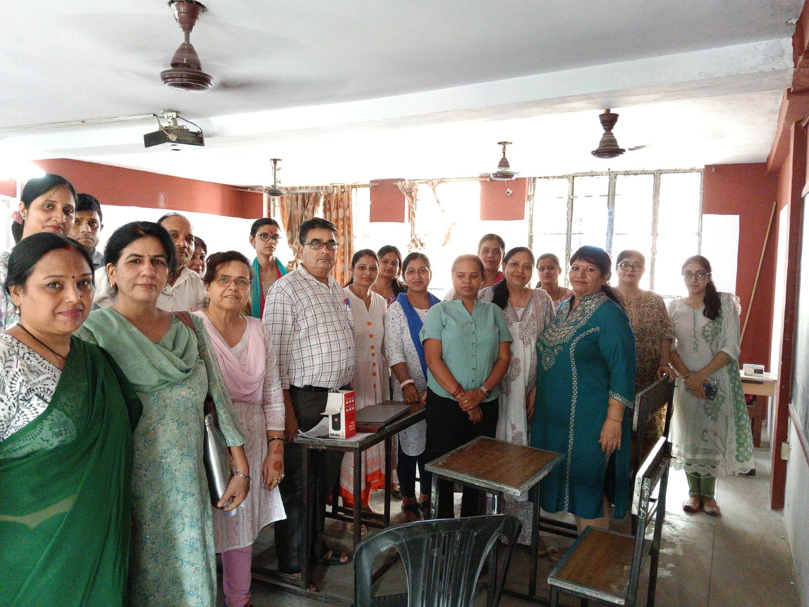 Delhi Convent School 