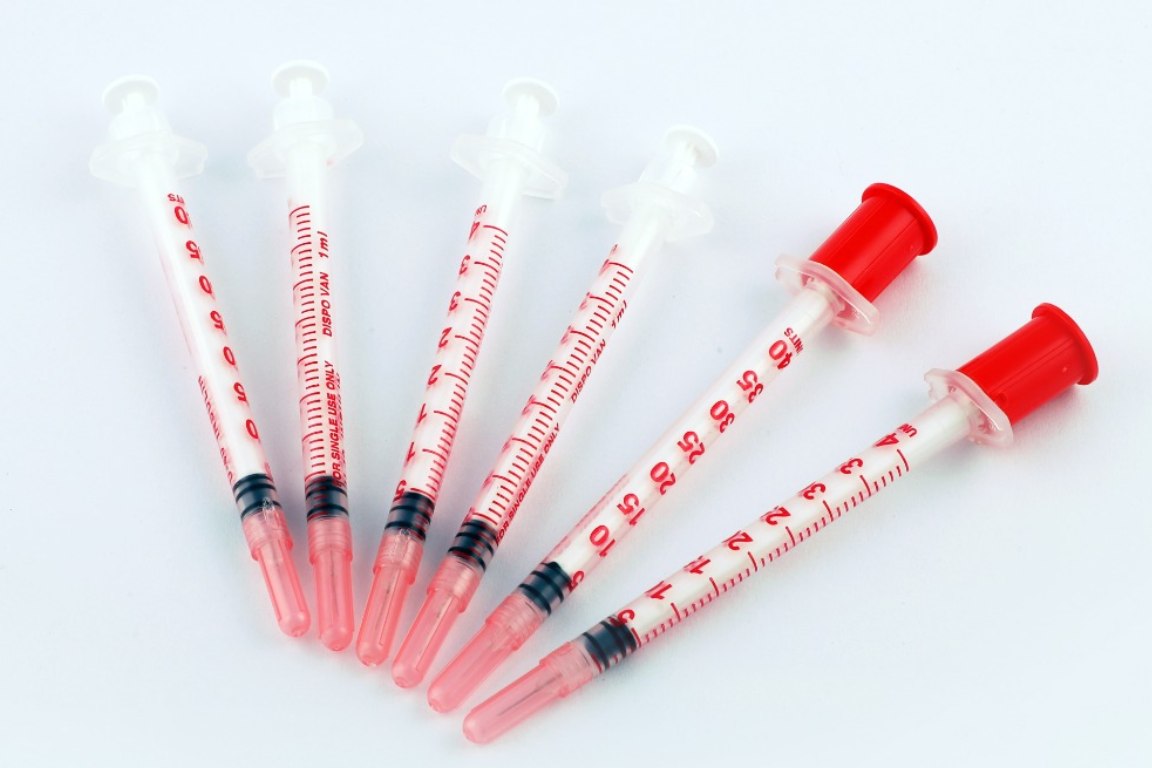  Single-use Insulin syringe